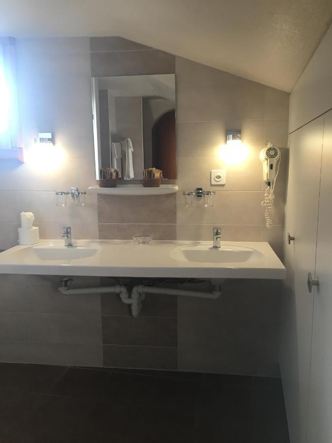 La Dent-Du-Midi Hotel & Restaurant Saint-Maurice Eksteriør bilde