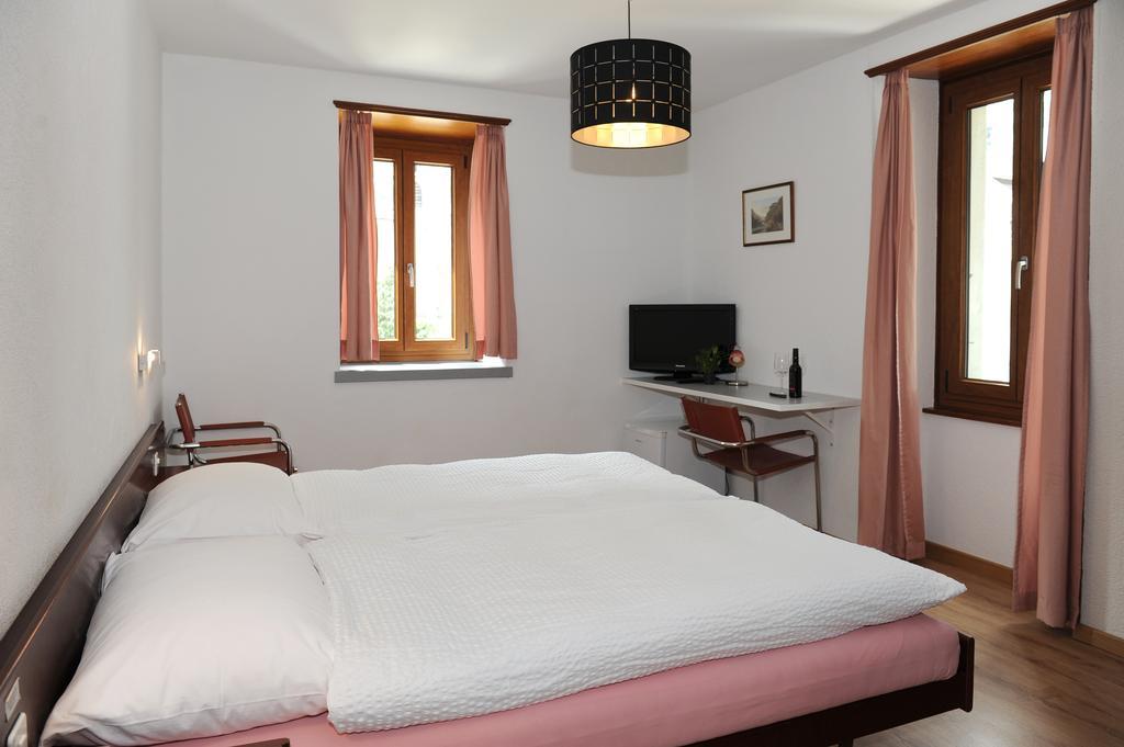 La Dent-Du-Midi Hotel & Restaurant Saint-Maurice Eksteriør bilde