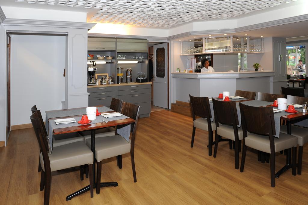 La Dent-Du-Midi Hotel & Restaurant Saint-Maurice Eksteriør bilde