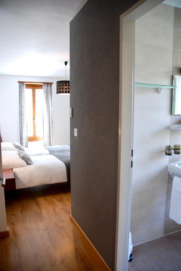 La Dent-Du-Midi Hotel & Restaurant Saint-Maurice Eksteriør bilde